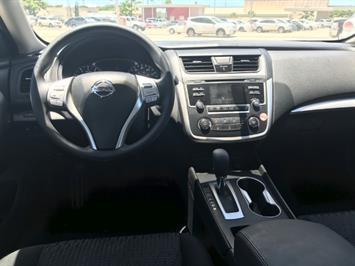 2016 Nissan Altima 2.5 S  RELIABLE & COMFORTABLE ! - Photo 12 - Honolulu, HI 96818