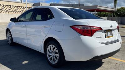 2018 Toyota Corolla LE  RELIABLE AND BEAUTIFUL ! - Photo 3 - Honolulu, HI 96818