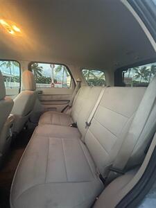 2010 Ford Escape XLT  AFFORDABLE 5 SEATS SUV ! - Photo 11 - Honolulu, HI 96818