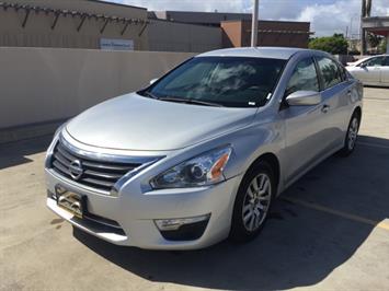 2014 Nissan Altima 2.5 S AFFORDABLE! WE FINANCE!  FULL SIZE COMFORT ! - Photo 2 - Honolulu, HI 96818