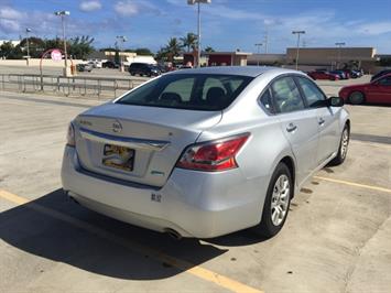 2014 Nissan Altima 2.5 S AFFORDABLE! WE FINANCE!  FULL SIZE COMFORT ! - Photo 7 - Honolulu, HI 96818