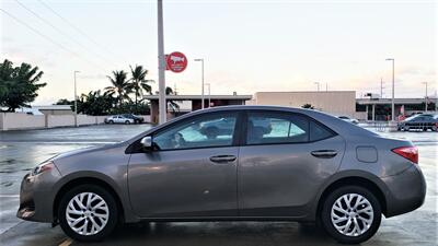 2018 Toyota Corolla LE   TOYOTA QUALITY !  RELIABLE AND BEAUTIFUL ! - Photo 2 - Honolulu, HI 96818