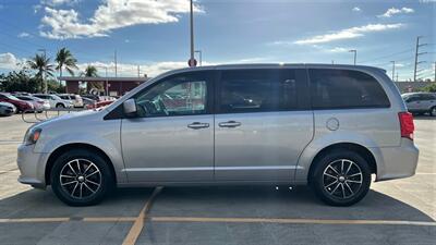 2019 Dodge Grand Caravan GT  7 PASSENGER  AFFORDABLE. LOW MILES! - Photo 2 - Honolulu, HI 96818