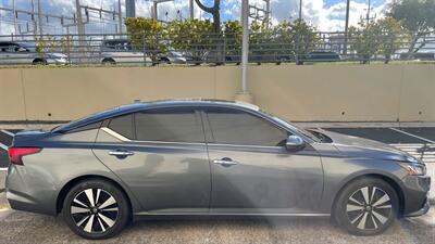 2019 Nissan Altima 2.5 SL  SUPER CLEAN & COMFORTABLE  SL MODEL ! - Photo 7 - Honolulu, HI 96818