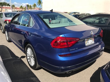 2016 Volkswagen Passat 1.8T SE PZEV  SUPER LOW MILES ! RARE!  GERMAN PRECISION DESIGNED ! - Photo 2 - Honolulu, HI 96818