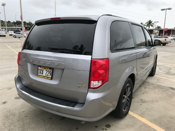 2016 Dodge Grand Caravan R/T  7 PASSENGER  AFFORDABLE. LOW MILES! - Photo 3 - Honolulu, HI 96818