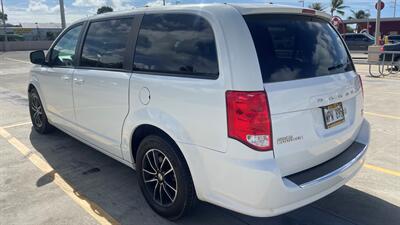 2019 Dodge Grand Caravan GT  7 PASSENGER  AFFORDABLE. LOW MILES! - Photo 3 - Honolulu, HI 96818