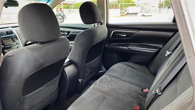 2015 Nissan Altima 2.5 S  FULL SIZE COMFORT ! - Photo 12 - Honolulu, HI 96818