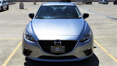 2015 Mazda Mazda3 i SV  STYLE & BEAUTY  GAS SAVER! - Photo 4 - Honolulu, HI 96818