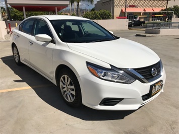 2016 Nissan Altima 2.5 S  FULL SIZE COMFORT ! - Photo 4 - Honolulu, HI 96818