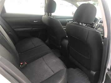 2016 Nissan Altima 2.5  FULL Size Comfort ! - Photo 6 - Honolulu, HI 96818