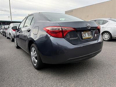 2017 Toyota Corolla LE  RELIABLE & AFFORDABLE GAS SAVER ! - Photo 2 - Honolulu, HI 96818