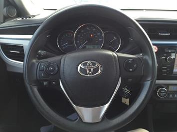 2015 Toyota Corolla LE  RELIABLE & AFFORDABLE! - Photo 13 - Honolulu, HI 96818