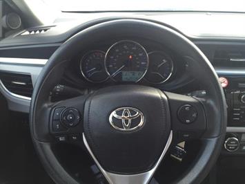 2015 Toyota Corolla LE  RELIABLE & AFFORDABLE! - Photo 12 - Honolulu, HI 96818