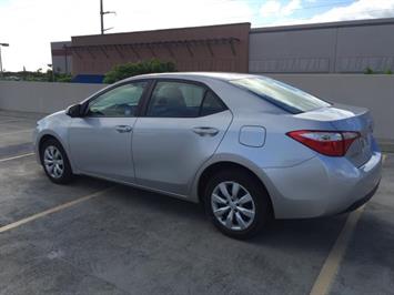 2015 Toyota Corolla LE  RELIABLE & AFFORDABLE! - Photo 5 - Honolulu, HI 96818