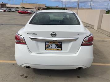 2015 Nissan Altima 2.5 NISSAN QUALITY !  LUXURY GAS SAVER! AFFORDABLE ! - Photo 10 - Honolulu, HI 96818