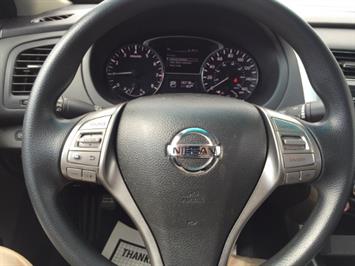 2015 Nissan Altima 2.5 NISSAN QUALITY !  LUXURY GAS SAVER! AFFORDABLE ! - Photo 13 - Honolulu, HI 96818