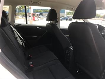 2015 Volkswagen Tiguan SUV 5 SEATER  LOW MILES  *****LOW MILES***** - Photo 7 - Honolulu, HI 96818