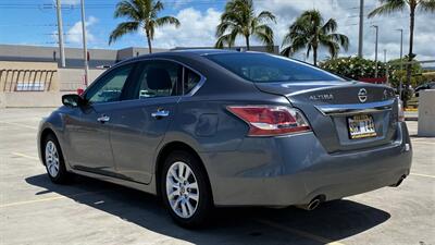 2015 Nissan Altima 2.5 NISSAN QUALITY !  FULL SIZE COMFORT ! - Photo 6 - Honolulu, HI 96818