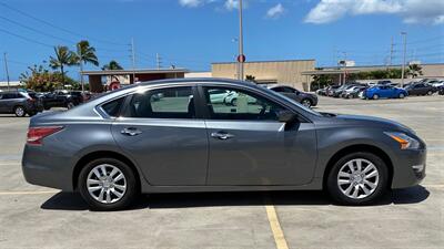 2015 Nissan Altima 2.5 NISSAN QUALITY !  FULL SIZE COMFORT ! - Photo 4 - Honolulu, HI 96818