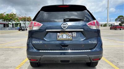 2016 Nissan Rogue SV  NISSAN QUALITY !  RELIABLE & COMFORTABLE ! - Photo 4 - Honolulu, HI 96818