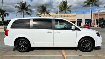 2019 Dodge Grand Caravan GT  7 PASSENGER  AFFORDABLE. LOW MILES! - Photo 6 - Honolulu, HI 96818