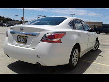 2015 Nissan Altima 2.5 NISSAN QUALITY !  FULL Size Comfort ! - Photo 7 - Honolulu, HI 96818