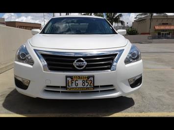 2015 Nissan Altima 2.5 NISSAN QUALITY !  FULL Size Comfort ! - Photo 3 - Honolulu, HI 96818