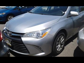 2015 Toyota Camry LE   TOYOTA QUALITY !  RELIABLE AND BEAUTIFUL! - Photo 2 - Honolulu, HI 96818