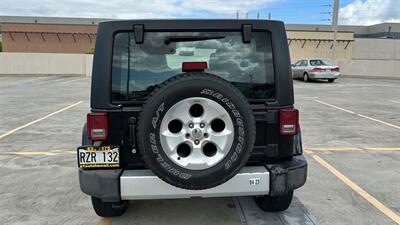 2013 Jeep Wrangler Sahara HIGHLINE SPECIAL RARE  LIKE NEW ! HARD TO FIND ! - Photo 5 - Honolulu, HI 96818