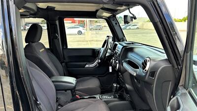 2013 Jeep Wrangler Sahara HIGHLINE SPECIAL RARE  LIKE NEW ! HARD TO FIND ! - Photo 14 - Honolulu, HI 96818