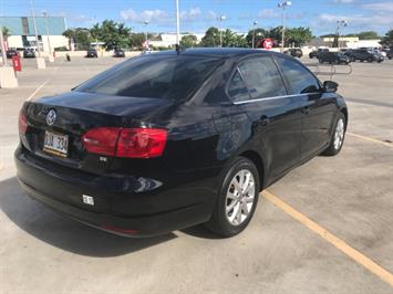 2014 Volkswagen Jetta SE PZEV  MANUEL TRANS ! HARD TO FIND ! SUPER LOW LOW MILES! - Photo 5 - Honolulu, HI 96818