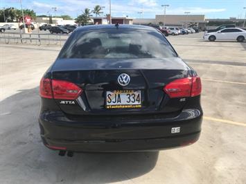 2014 Volkswagen Jetta SE PZEV  MANUEL TRANS ! HARD TO FIND ! SUPER LOW LOW MILES! - Photo 4 - Honolulu, HI 96818