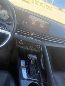 2023 Hyundai Elantra Limited  MIDSIZE COMFORT ! GAS SAVER ! - Photo 11 - Honolulu, HI 96818