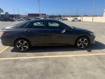 2023 Hyundai Elantra Limited  MIDSIZE COMFORT ! GAS SAVER ! - Photo 7 - Honolulu, HI 96818