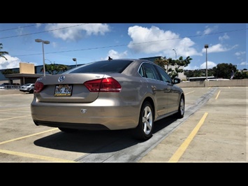 2015 Volkswagen Passat Limited Edition PZEV  BEYOND LIMITED GOLD DECADENCE ! - Photo 5 - Honolulu, HI 96818