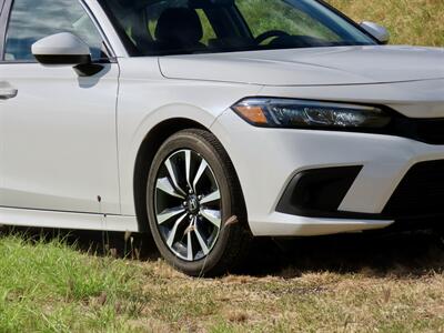 2024 Honda Civic EX  SUPER LOW MILES! - Photo 4 - Honolulu, HI 96818