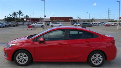 2019 Chevrolet Cruze LS  RELIABLE GAS SAVER WITH POWER! - Photo 2 - Honolulu, HI 96818