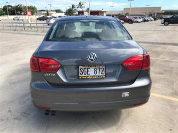 2014 Volkswagen Jetta SPORTY  GAS SAVER ! GERMAN PRECISION DESIGN !  SUPER AFFORDABLE ! - Photo 4 - Honolulu, HI 96818