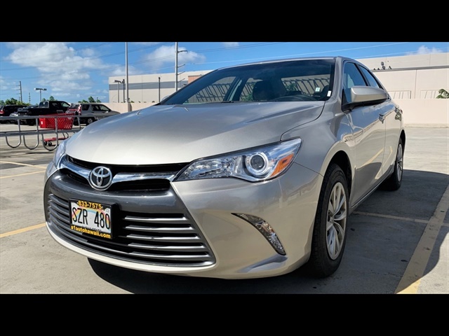 2017 Toyota Camry LE LE 4dr Sedan