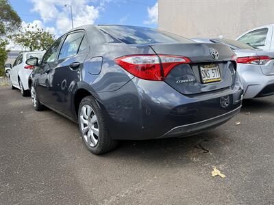 2015 Toyota Corolla LE  PRICED TO SELL FAST ! - Photo 2 - Honolulu, HI 96818