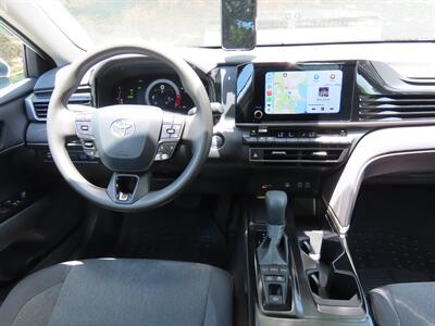 2025 Toyota Camry LE   - Photo 13 - Honolulu, HI 96818