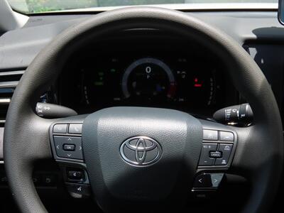 2025 Toyota Camry LE   - Photo 16 - Honolulu, HI 96818