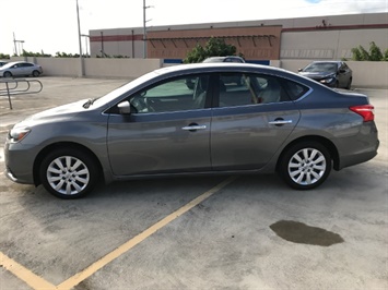 2017 Nissan Sentra SV NISSAN QUALITY !  MIDSIZE COMFORT ! GAS SAVER ! - Photo 2 - Honolulu, HI 96818