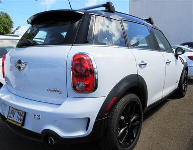 2012 MINI Cooper Countryman S ALL4  TURBO ! RARE FIND ! AWD ! MANUAL! - Photo 4 - Honolulu, HI 96818