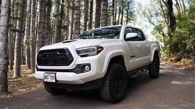 2021 Toyota Tacoma 4X4  TRD OFF ROAD SPORT  RARE COLOR WHITE PEARL  ! LIKE NEW ! - Photo 1 - Honolulu, HI 96818