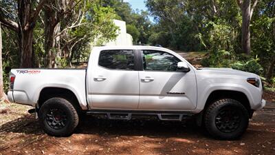 2021 Toyota Tacoma 4X4  TRD OFF ROAD SPORT  RARE COLOR WHITE PEARL  ! LIKE NEW ! - Photo 7 - Honolulu, HI 96818