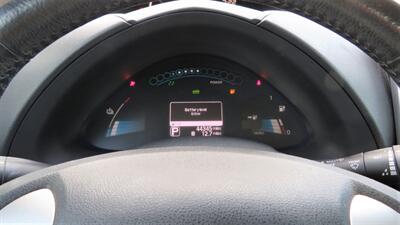 2014 Nissan Leaf S  NEVER BUY GAS AGAIN ! - Photo 12 - Honolulu, HI 96818