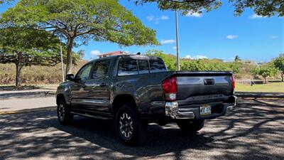 2018 Toyota Tacoma SR5   - Photo 3 - Honolulu, HI 96818