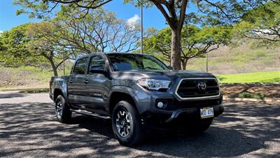 2018 Toyota Tacoma SR5   - Photo 7 - Honolulu, HI 96818